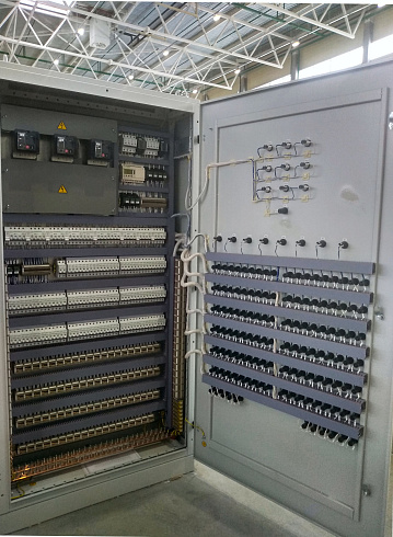 Вводно-распределительное устройство ВРУ-8